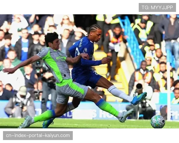 切尔西二点球争抢优势：前场压迫锁死对手出球节奏